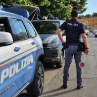 E’ ORA DI SCEGLIERE: O PIU’ UOMINI AGLI UFFICI SOTTO PRESSIONE O  TAGLIARE I SERVIZI AI CITTADINI